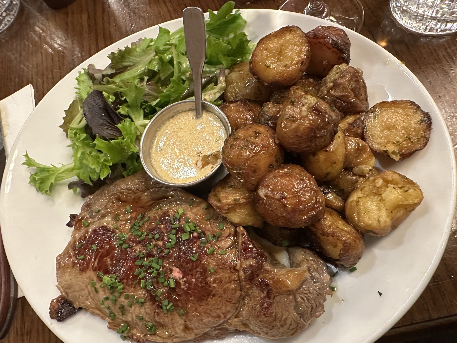 Bavette Frites at Le Relais Madeleine
