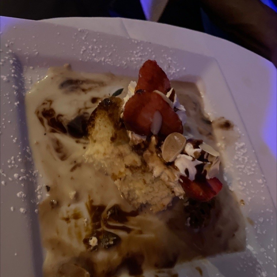 Tiramisu with fresh strawberries